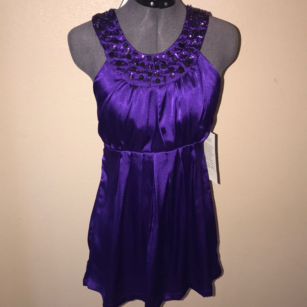 Kool Hearts Jeweled Neckline Sleeveless Top